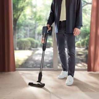 Electrolux Ultimate 700 Turbo Drive EP71U142XN - zdjęcie lifestyle