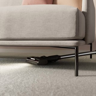 Electrolux Ultimate 700 Turbo Drive EP71U142XN - oświetlenie elektroszczotki