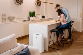 Sharp UA-KIN52E-W - zdjęcie lifestyle