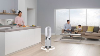Dyson Purifier Hot+Cool™ Gen1 HP10 - zdjęcie lifestyle w kuchni