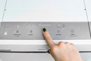 Obsługa oczyszczacza z bliska IDEAL AP 40