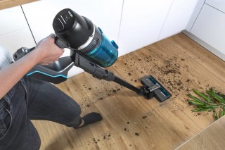 Concept VP6130 - odkurzanie podłogi