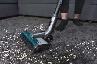 Concept VP6130 - odkurzanie dywanu