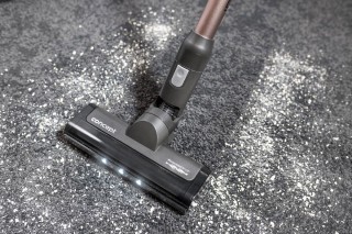 Concept VP6025 - odkurzanie dywnanu