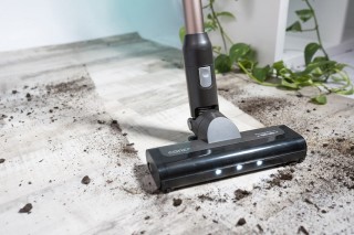 Concept VP6025 - odkurzanie podłogi