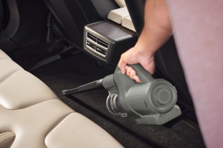 Miele Duoflex HX1 CarCare - odkurzanie auta