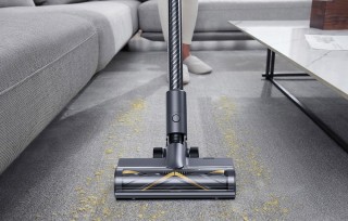 Dreame V12 Pro - odkurzanie wykładziny
