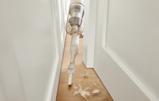 Dreame U10 - odkurzanie ciężko dostępnych miejsc