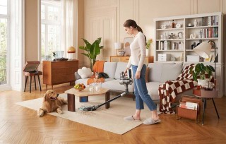 Dreame R20 Aqua - odkurzanie dywanu