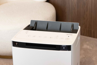 Sharp KI-TX75EU-W - zbliżenie na wyświetlacz