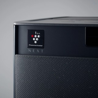 Sharp KI-TX75EU-H - zbliżenie na logo Plasmacluster NEXT