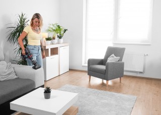 Concept VP6150 Ultimate UV Power - odkurzanie kanapy