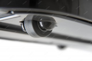 Sharp KC-G50EUH widok z dołu, zbliżenie na kółko